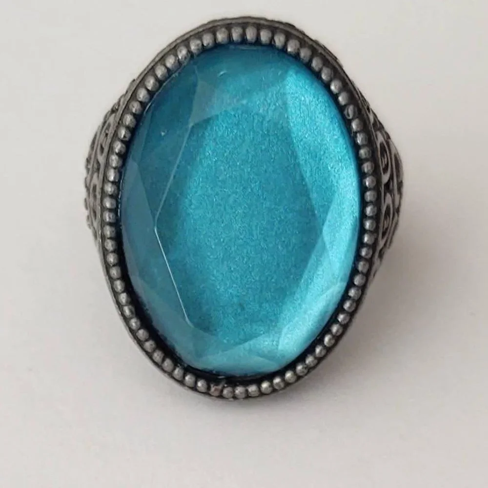 Large blue faceted bead statement ring